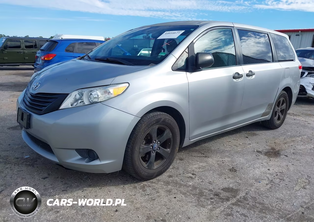 2011 Toyota Sienna VIN:5TDKA3DCXBS008831 - 2