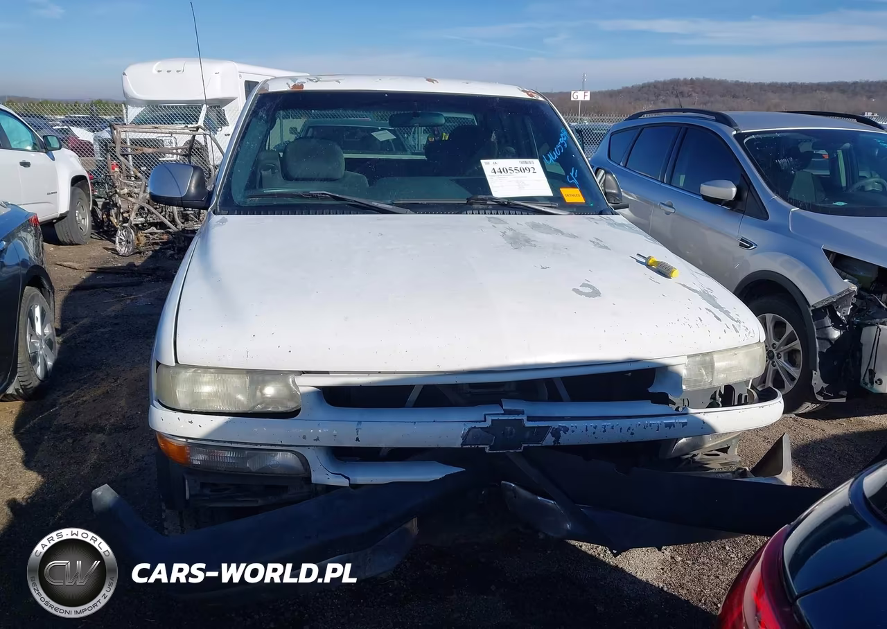 2000 Chevrolet Silverado 1500 Ls VIN:2GCEC19T9Y1231155 - 13