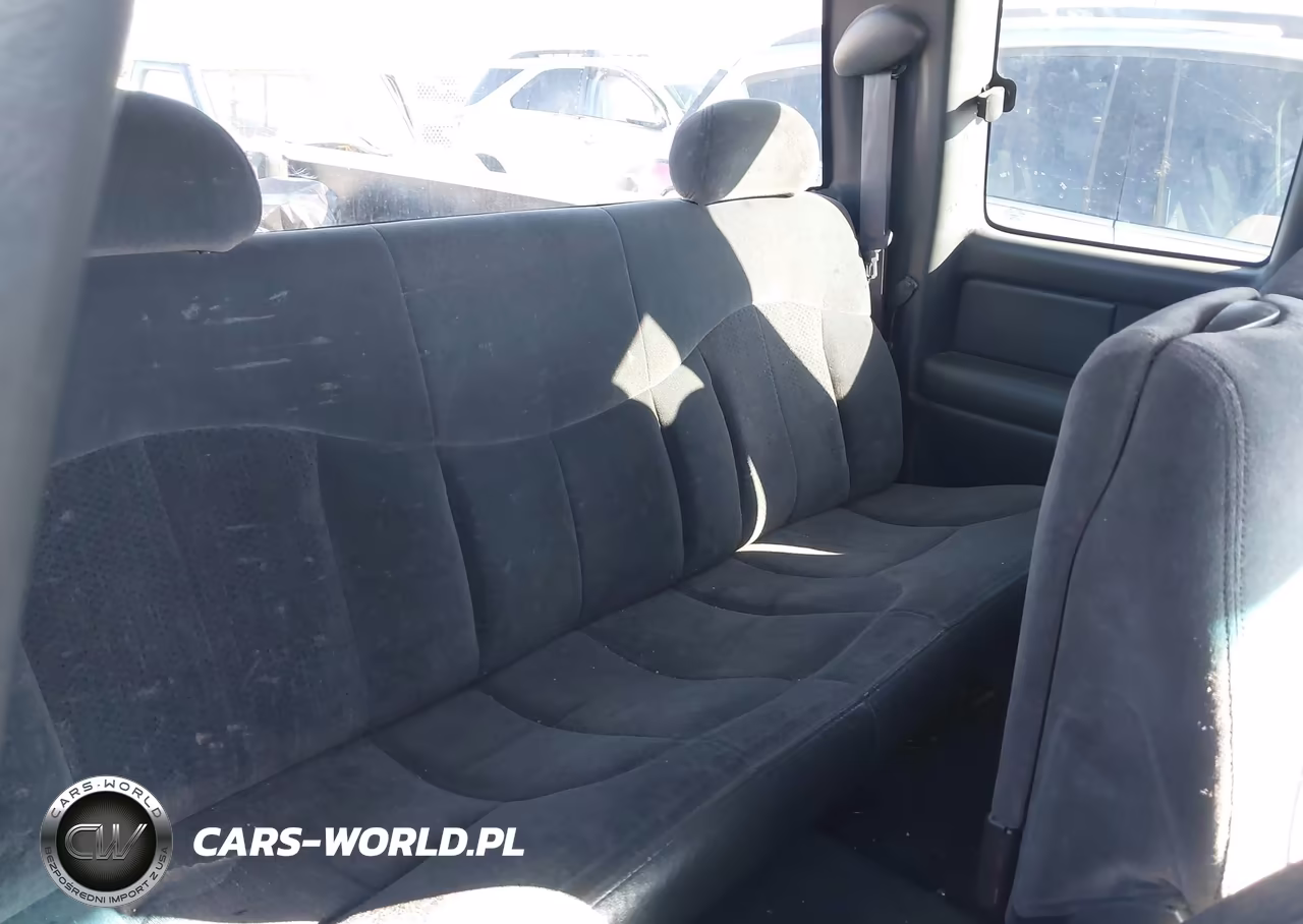 2000 Chevrolet Silverado 1500 Ls VIN:2GCEC19T9Y1231155 - 8