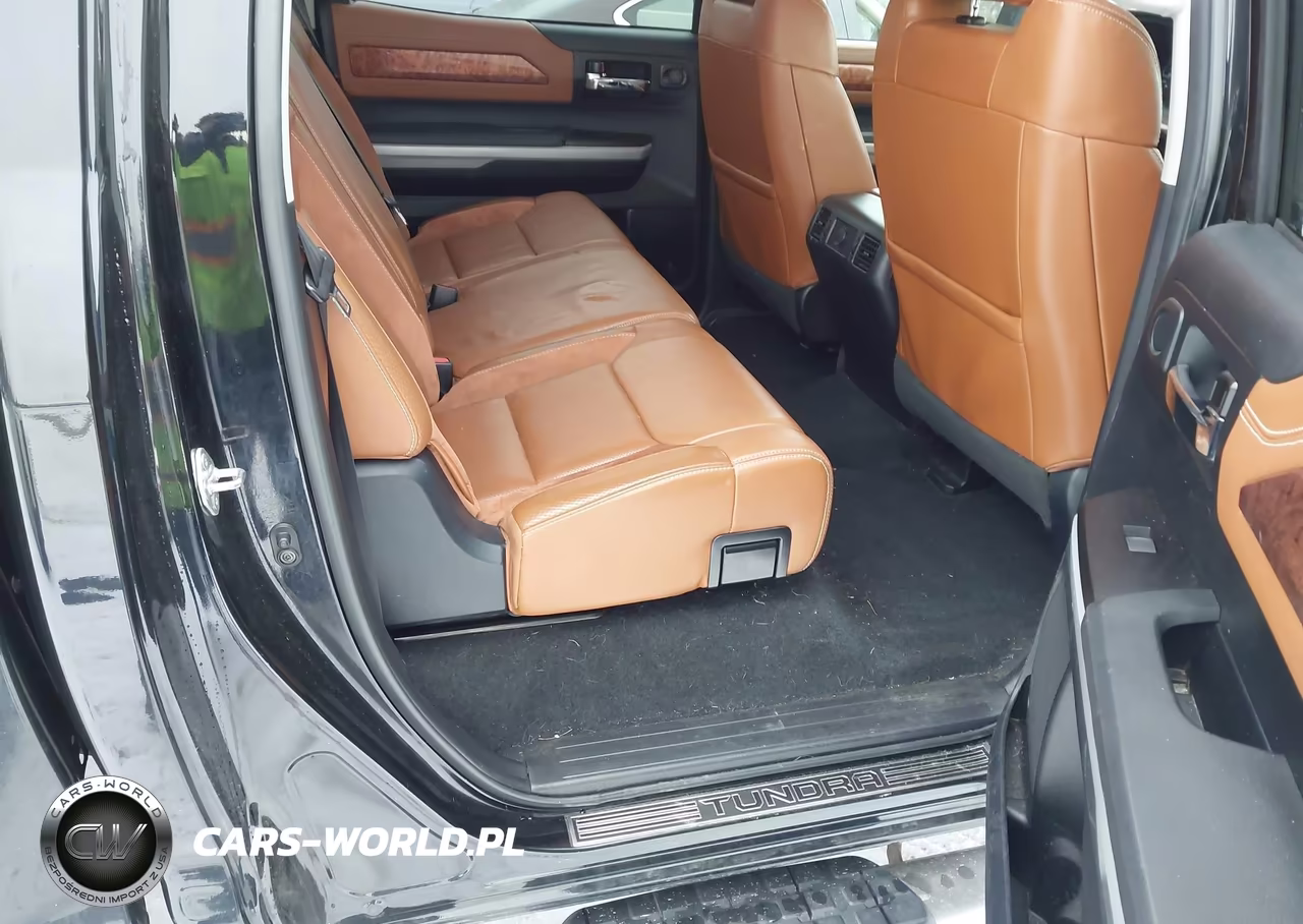 2018 Toyota Tundra 1794 5.7L V8 VIN:5TFAY5F17JX715215 - 8