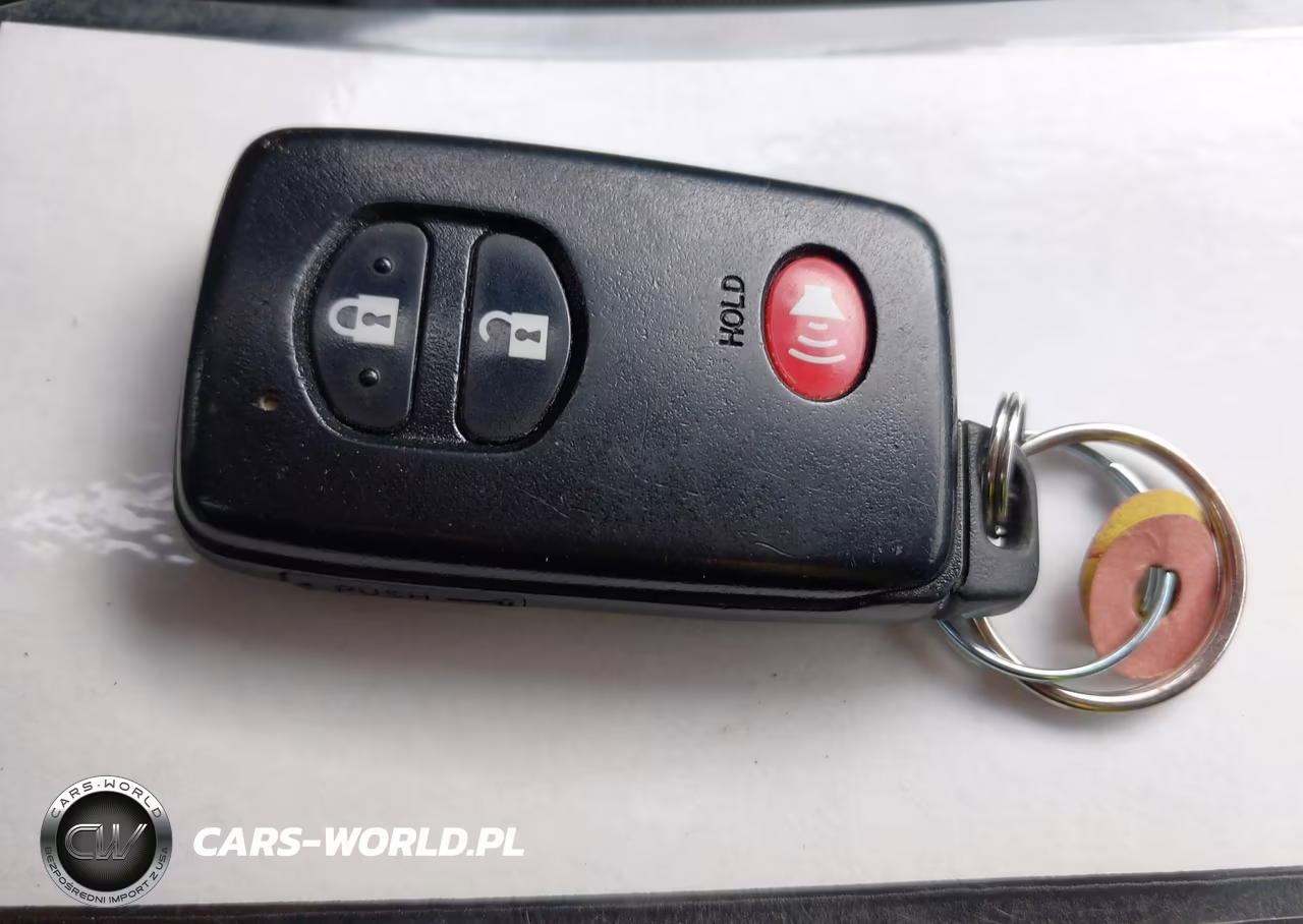 2015 Toyota Prius Three VIN:JTDKN3DUXF0406689 - 11
