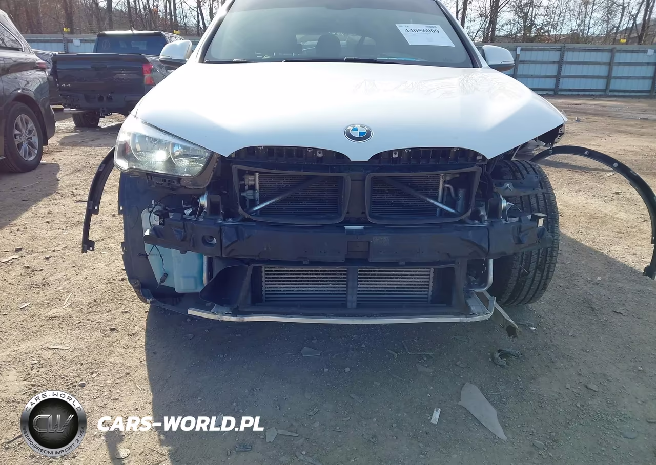 2018 BMW X1 xDrive28I VIN:WBXHT3C39J5K29771 - 6