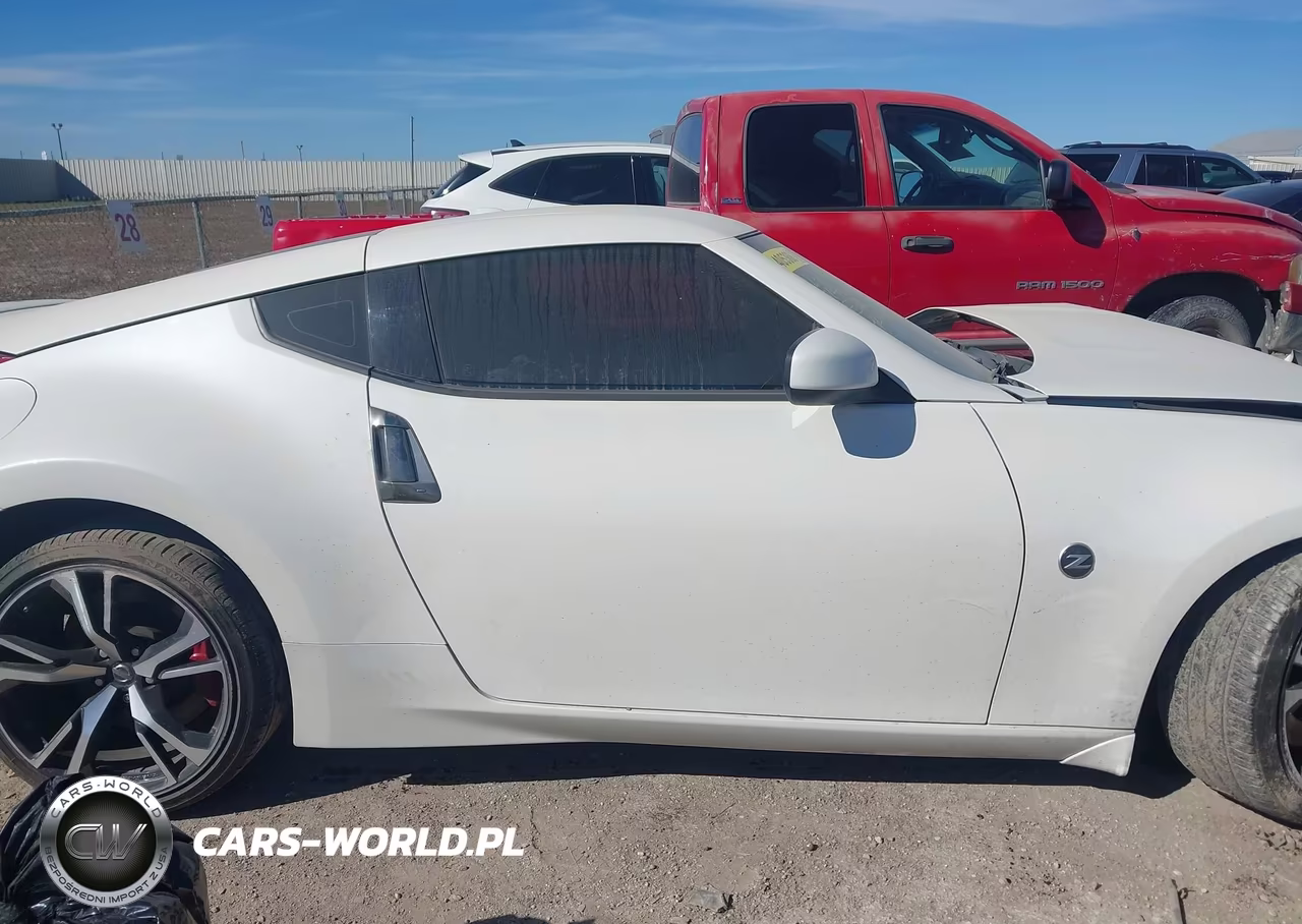 2019 Nissan 370Z Sport Touring VIN:JN1AZ4EH1KM422468 - 13