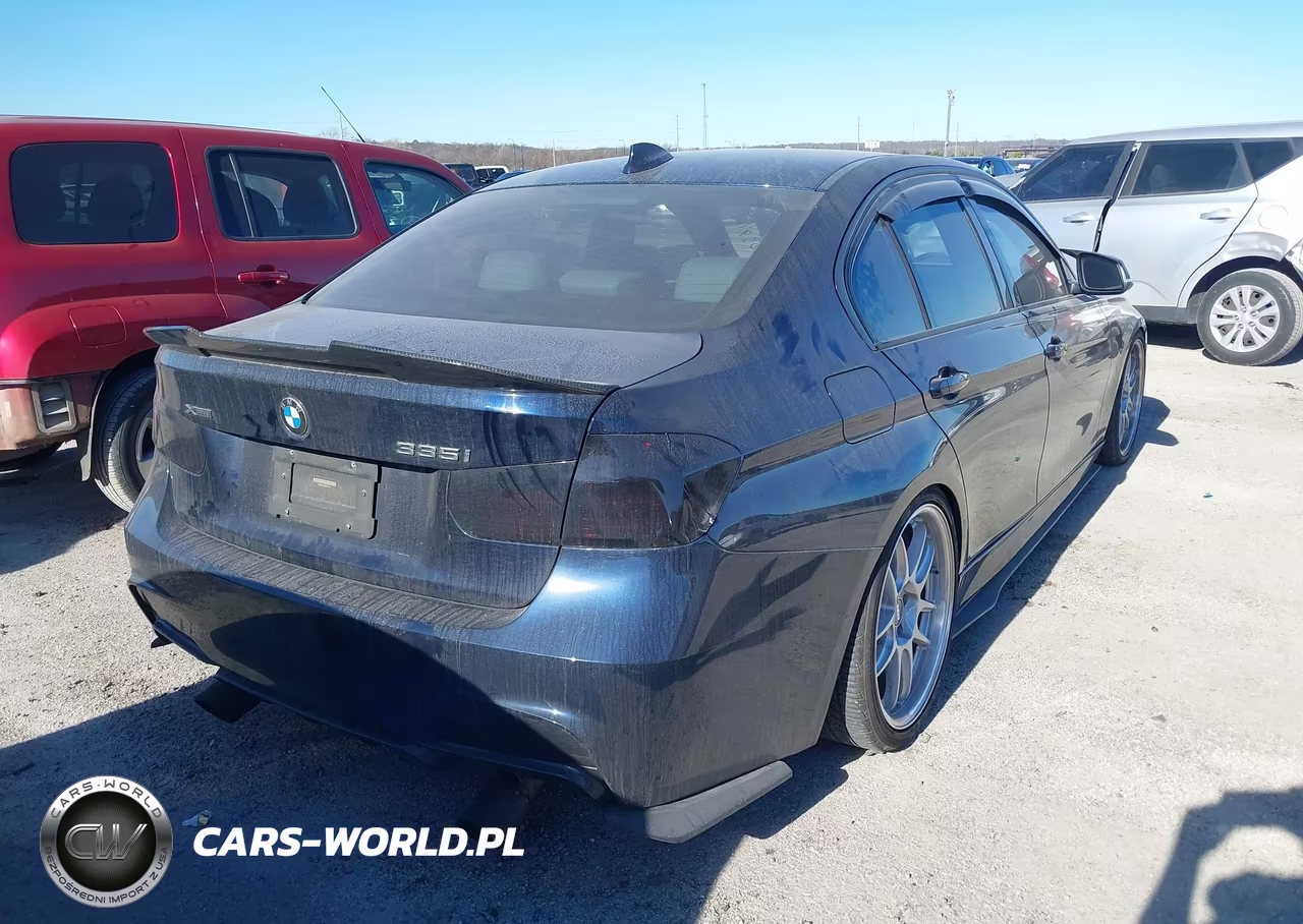 2013 BMW 335I xDrive VIN:WBA3B9C55DF801137 - 4