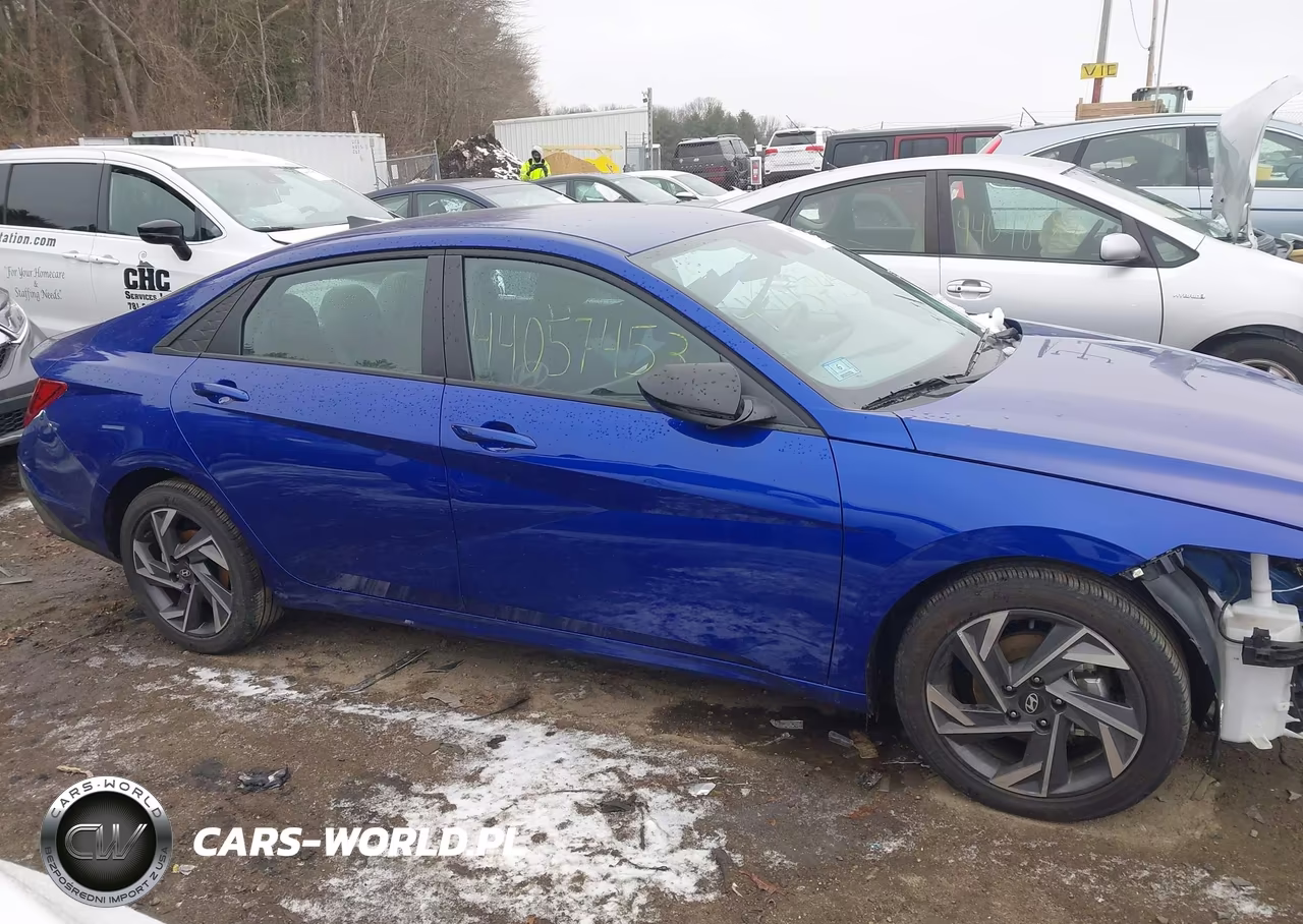 2025 Hyundai Elantra Sel Sport VIN:KMHLM4DG4SU958873 - 14