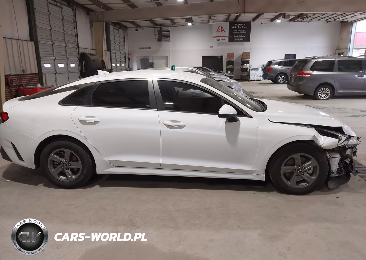 2021 Kia K5 Lx VIN:5XXG24J22MG069082 - 13