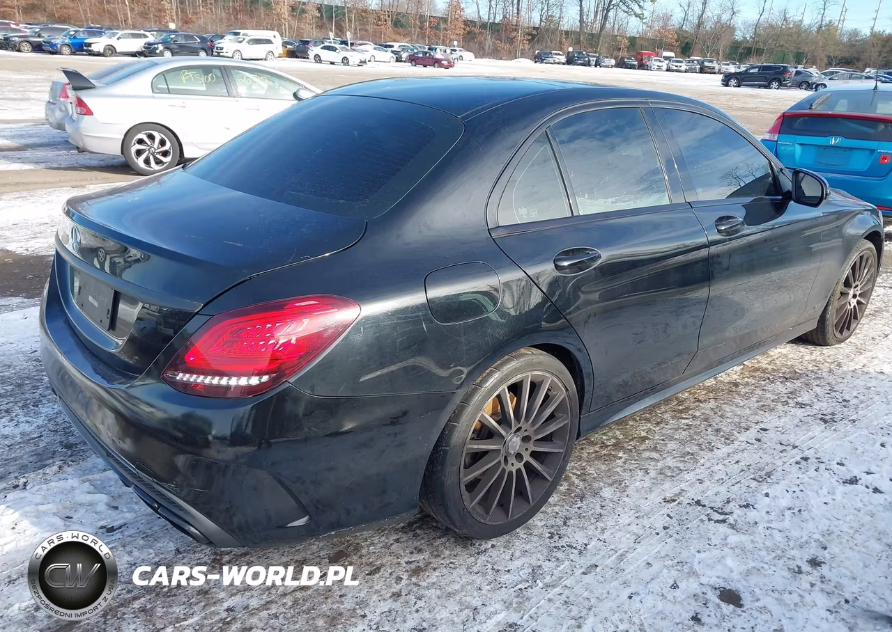 2019 Mercedes-Benz C 300 4Matic VIN:55SWF8EB5KU320175 - 4