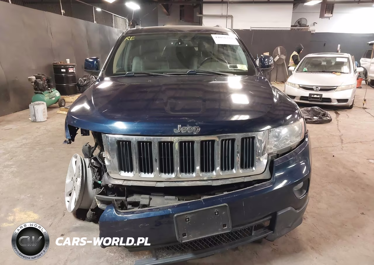 2012 Jeep Grand Cherokee Laredo VIN:1C4RJFAG2CC249583 - 13