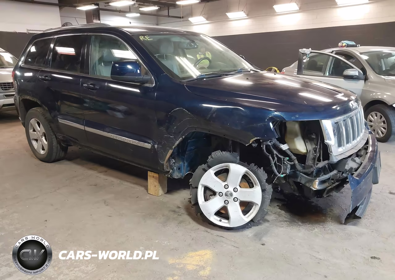 2012 Jeep Grand Cherokee Laredo VIN:1C4RJFAG2CC249583 - 6