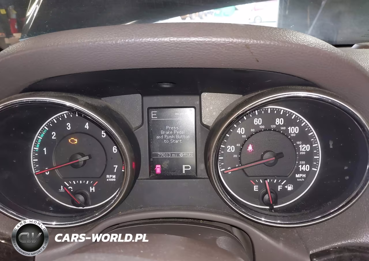 2012 Jeep Grand Cherokee Laredo VIN:1C4RJFAG2CC249583 - 7