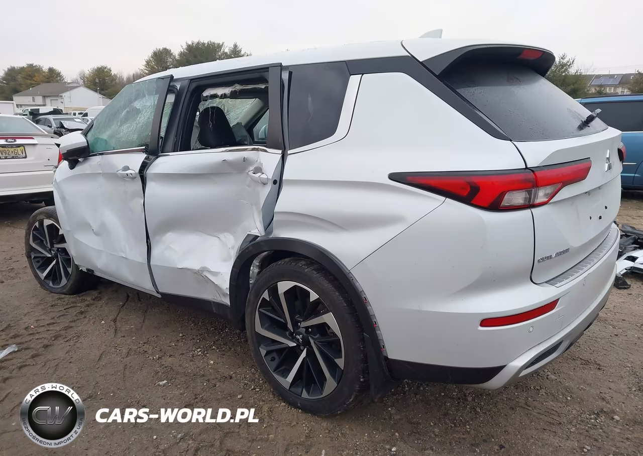 2023 Mitsubishi Outlander Se 2.5 2Wd-Se Black Edition 2Wd-Se Special Edition 2Wd VIN:JA4J3UA87PZ013805 - 3