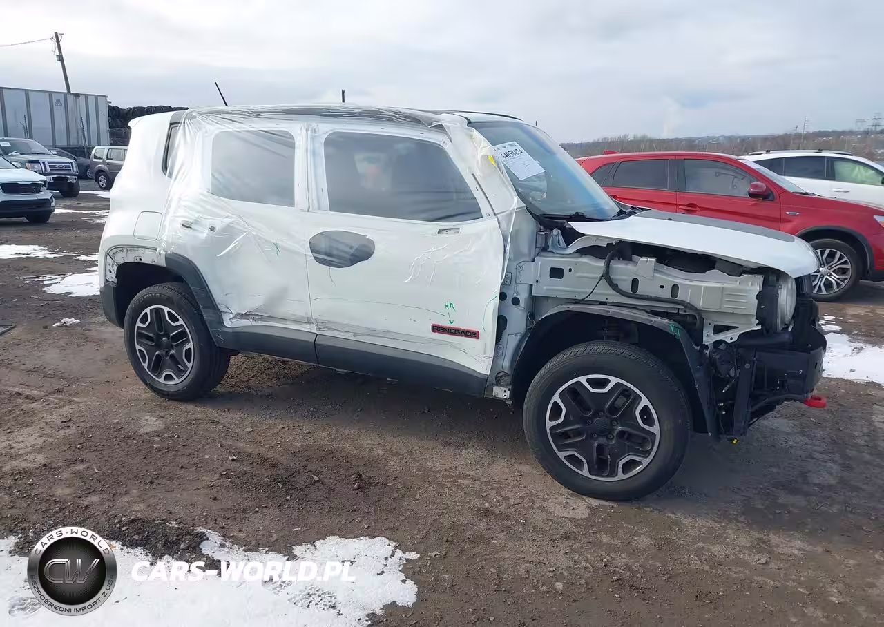 2016 Jeep Renegade Trailhawk
