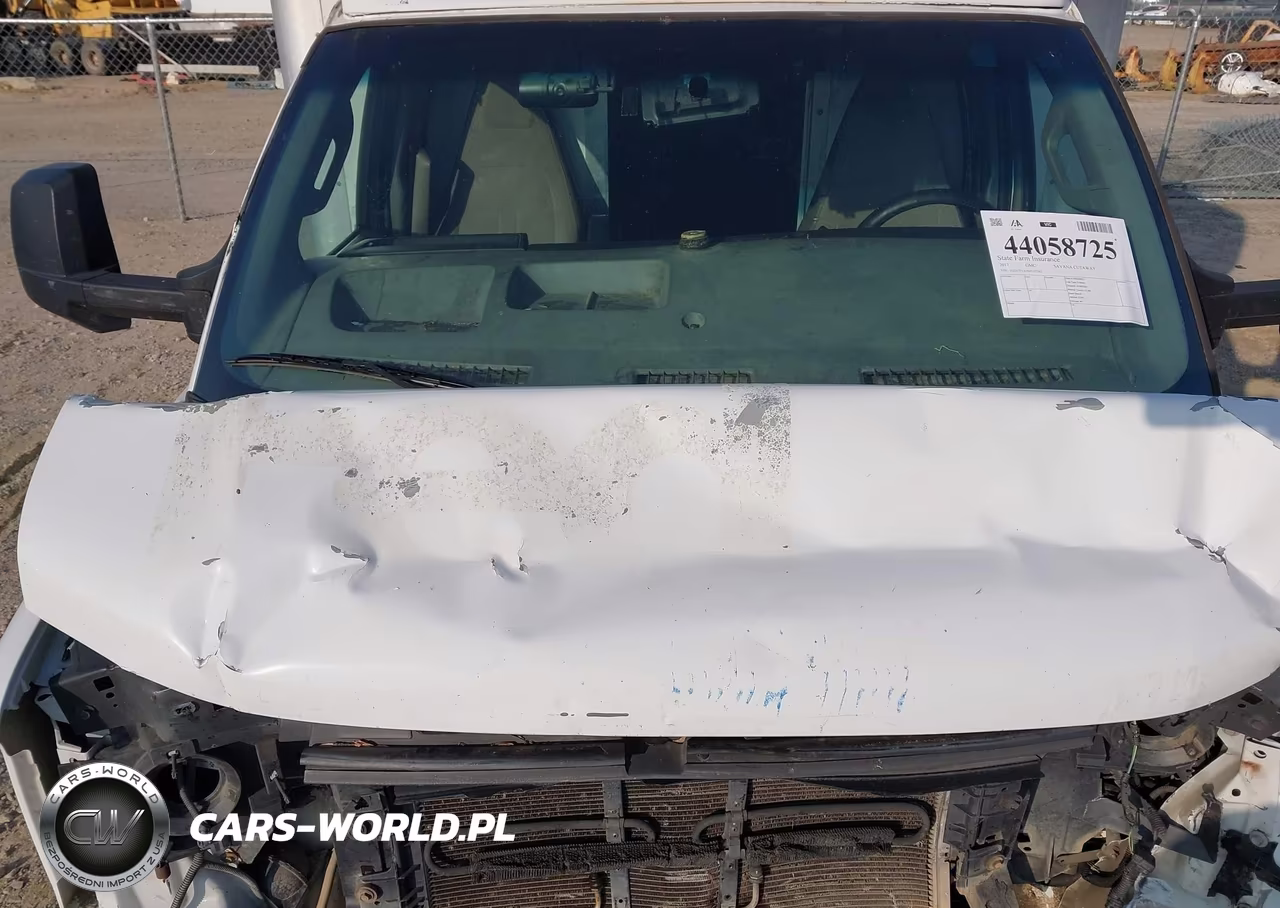 2017 GMC Savana Cutaway Work Van VIN:1GD37TCG5H1127265 - 14