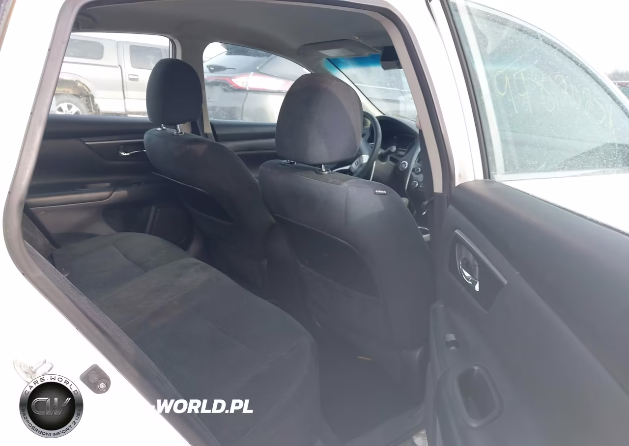2015 Nissan Altima 2.5 VIN:1N4AL3AP2FN405643 - 8