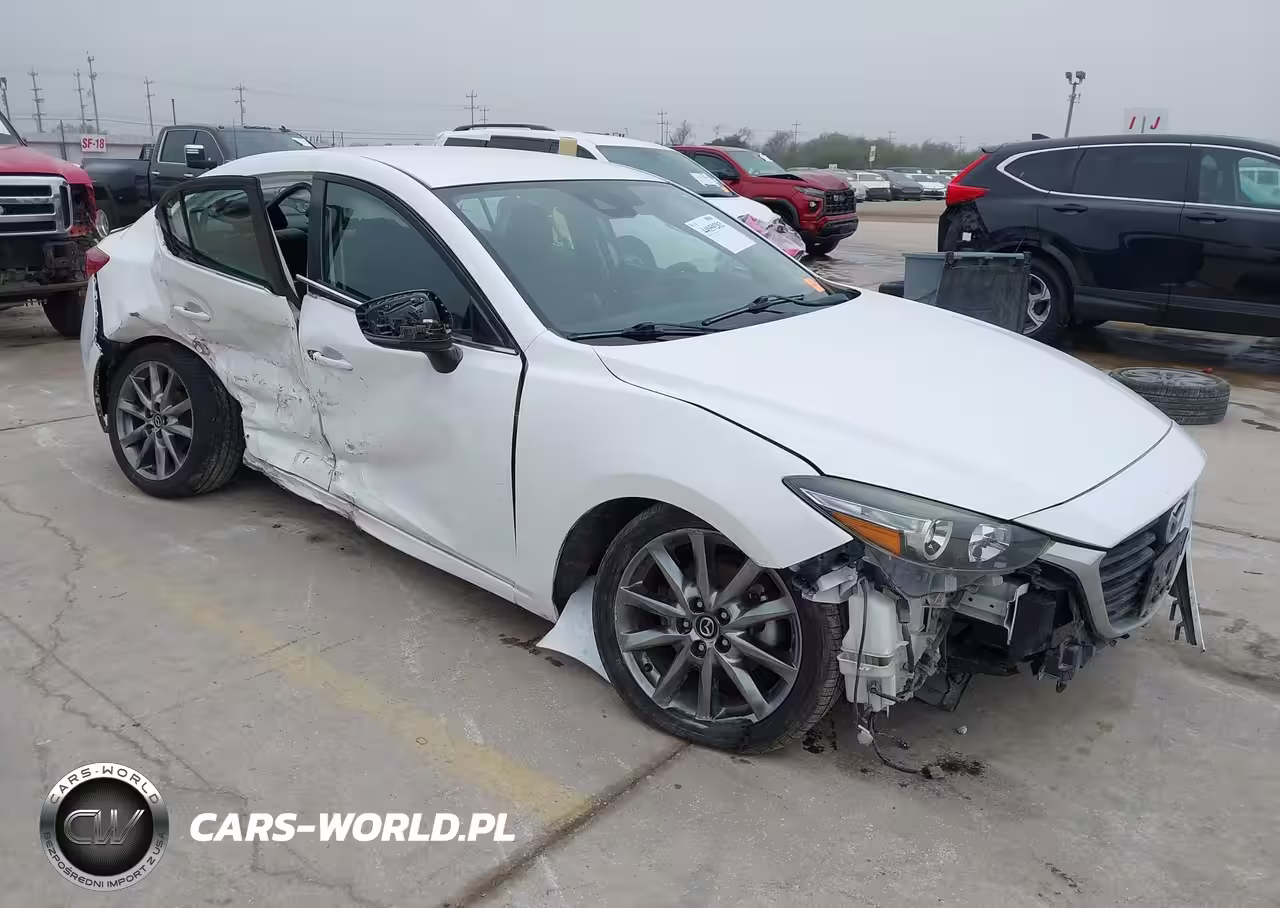 2018 Mazda Mazda3 Touring