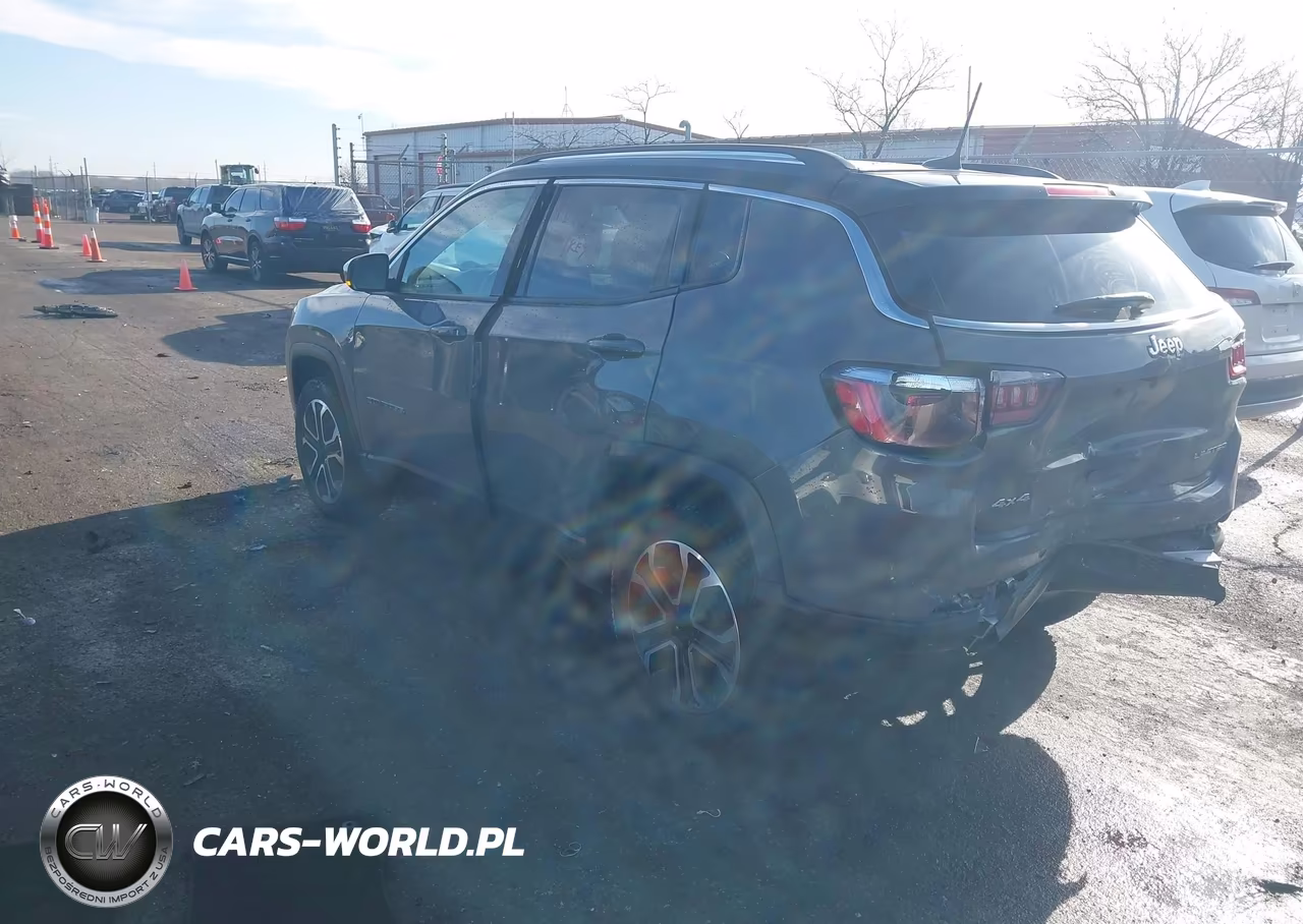 2022 Jeep Compass Limited 4X4 VIN:3C4NJDCB7NT105216 - 3