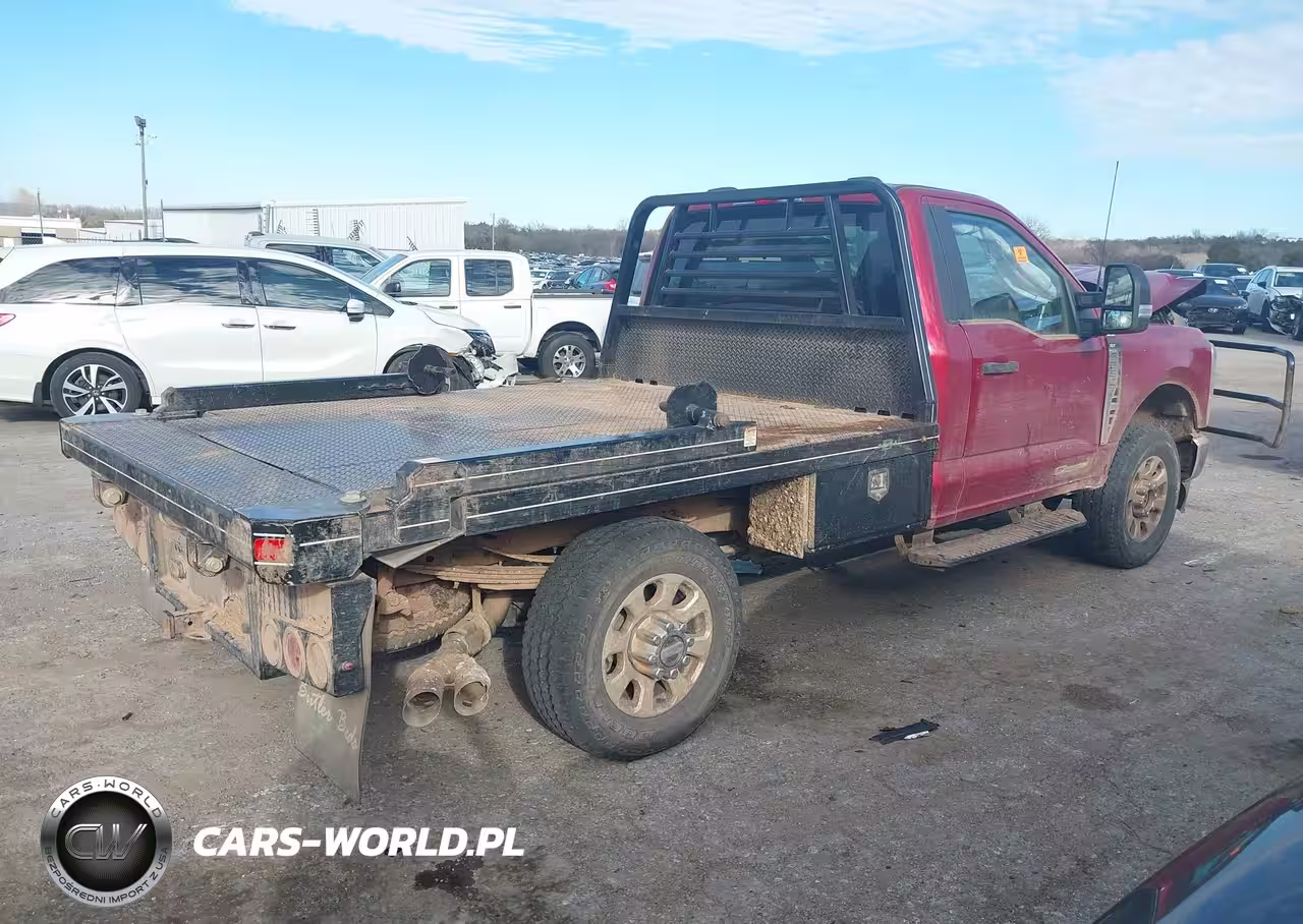 2024 Ford F-350 Xlt VIN:1FTRF3BT2REF85503 - 4