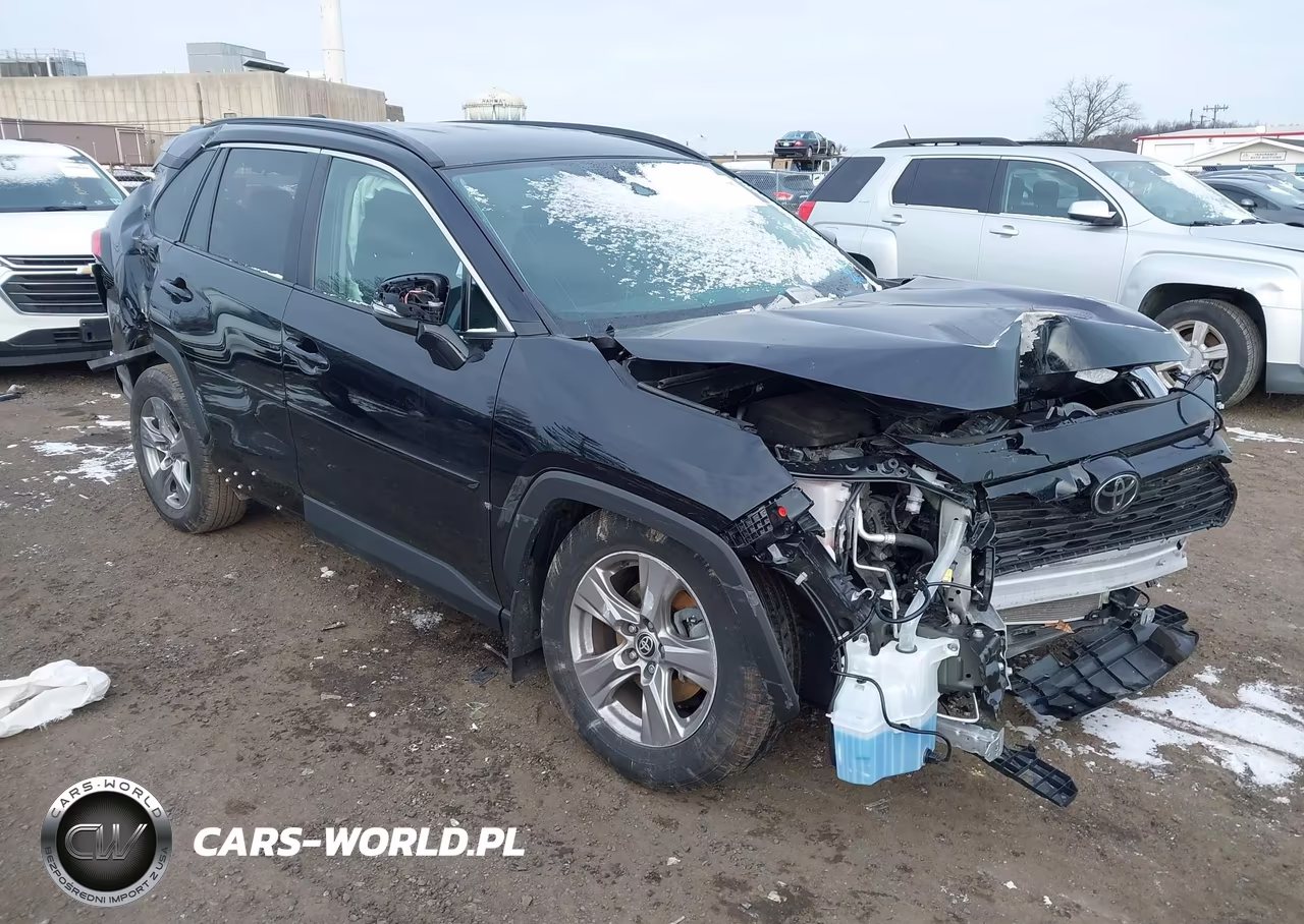 2024 Toyota Rav4 Xle – zdjęcie 1 z 16