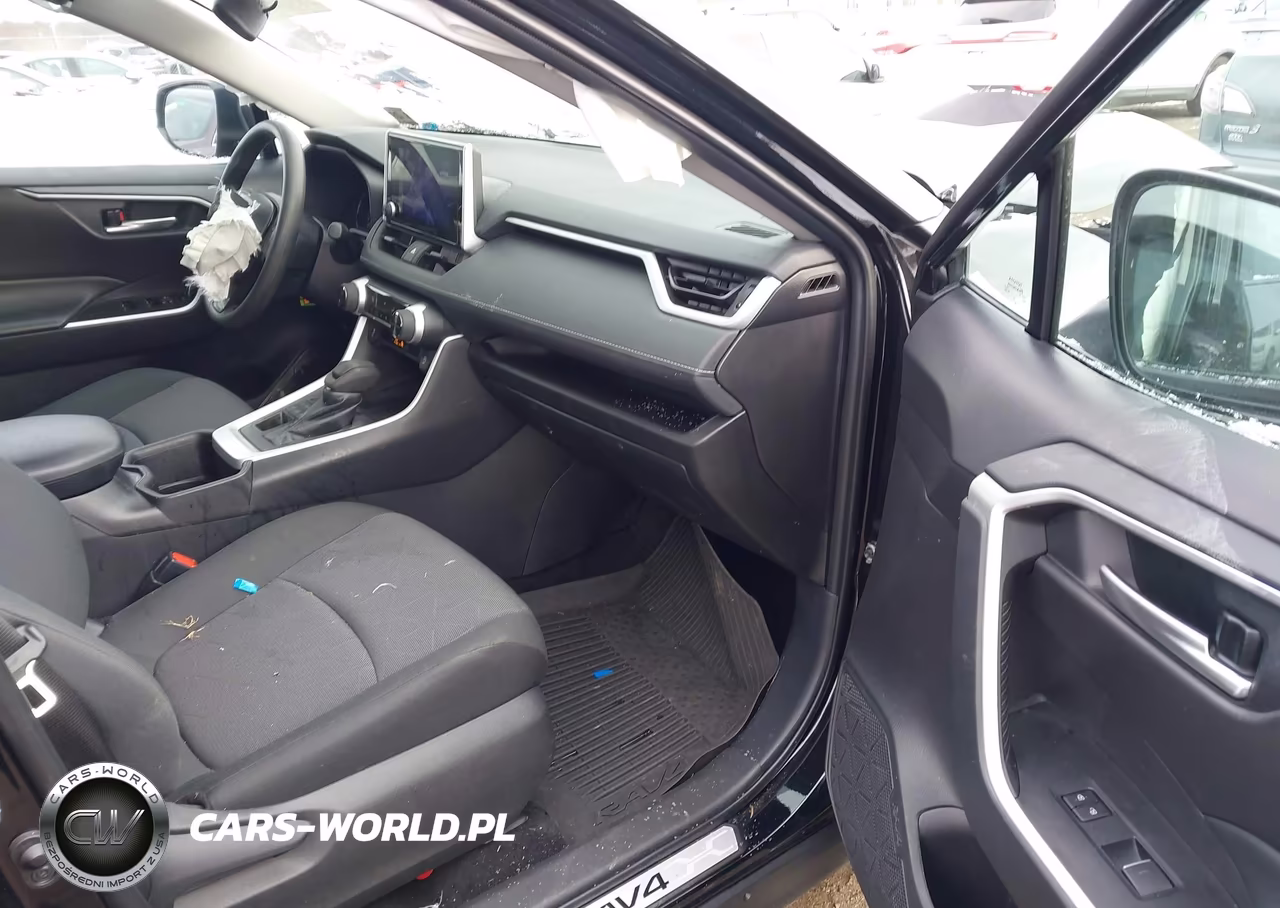2024 Toyota Rav4 Xle VIN:2T3P1RFV8RC476655 - 5