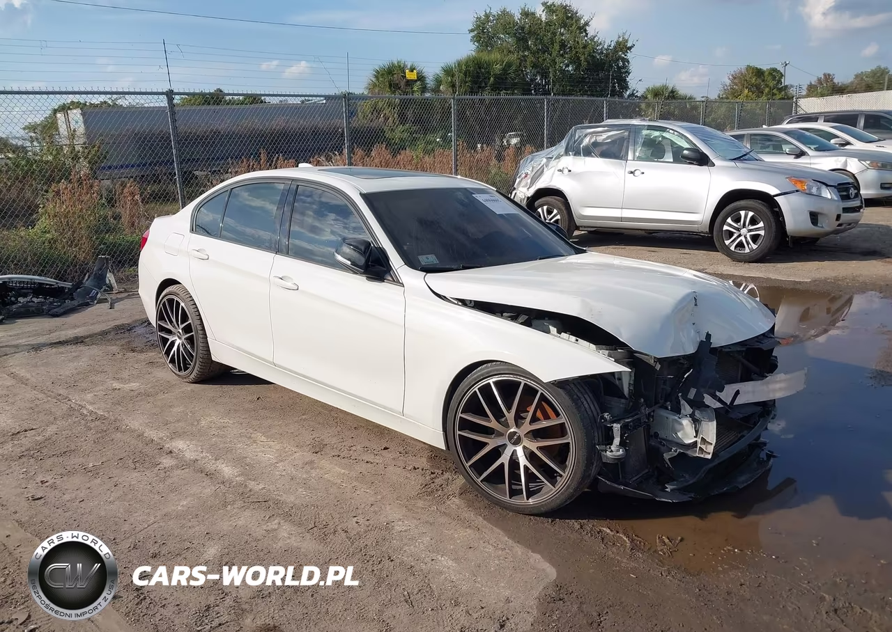 2013 BMW 328I – zdjęcie 1 z 14