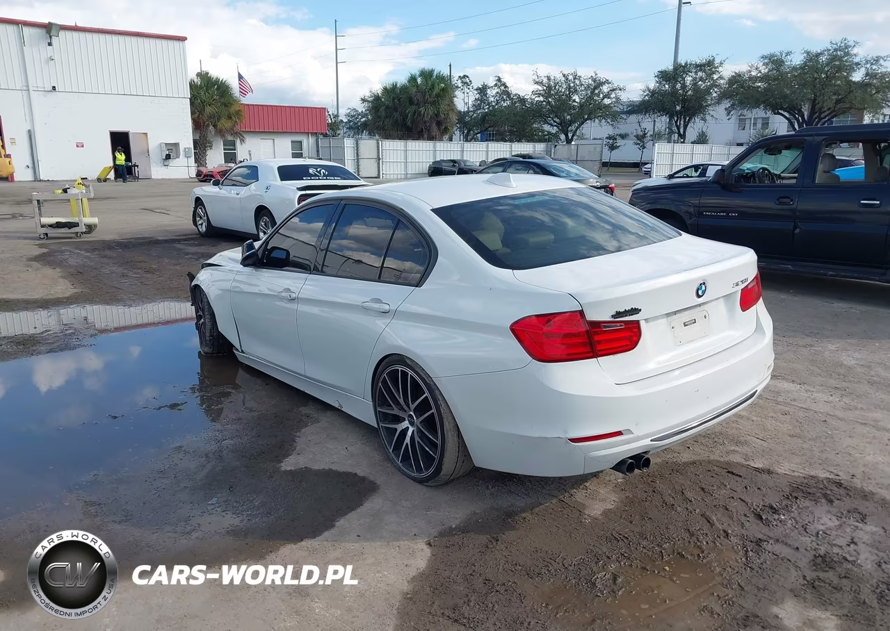 2013 BMW 328I VIN:WBA3A5C59DF355392 - 3
