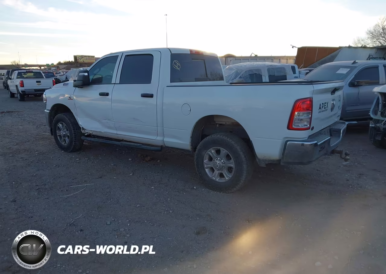 2023 Ram 2500 Tradesman VIN:3C6UR5CL2PG592623 - 3