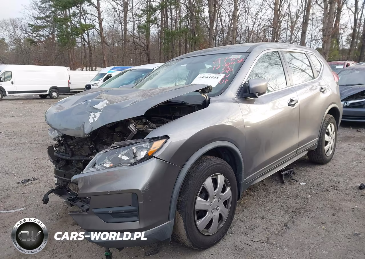 2018 Nissan Rogue S VIN:KNMAT2MV0JP579772 - 2