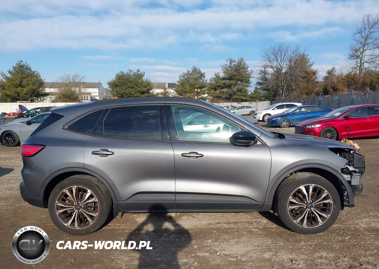 2022 Ford Escape Se VIN:1FMCU9G66NUB66910 - 13