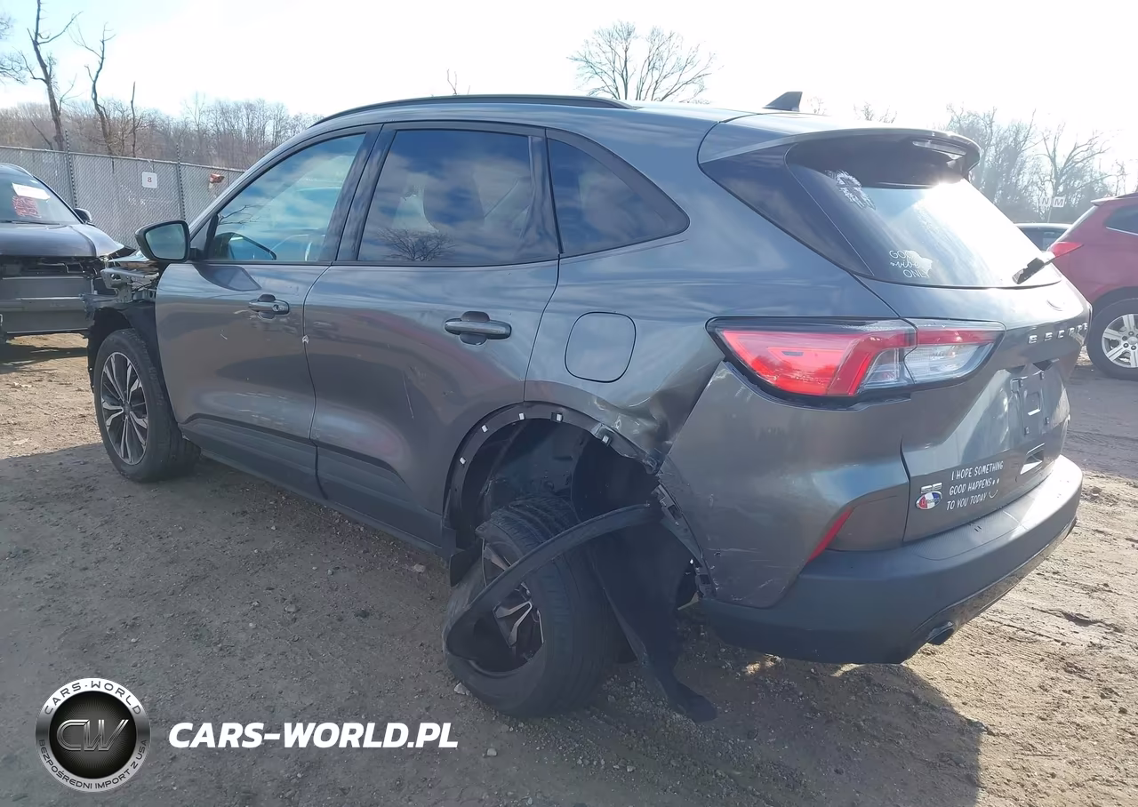 2022 Ford Escape Se VIN:1FMCU9G66NUB66910 - 3