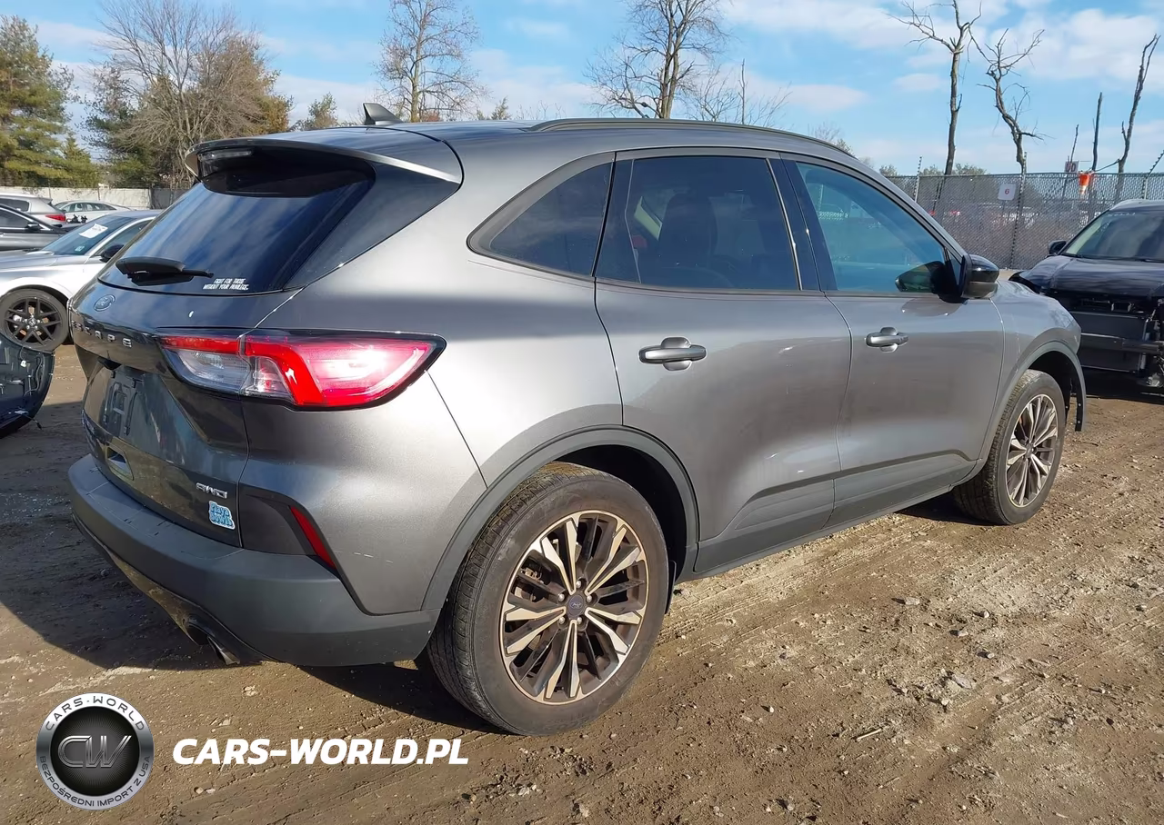 2022 Ford Escape Se VIN:1FMCU9G66NUB66910 - 4