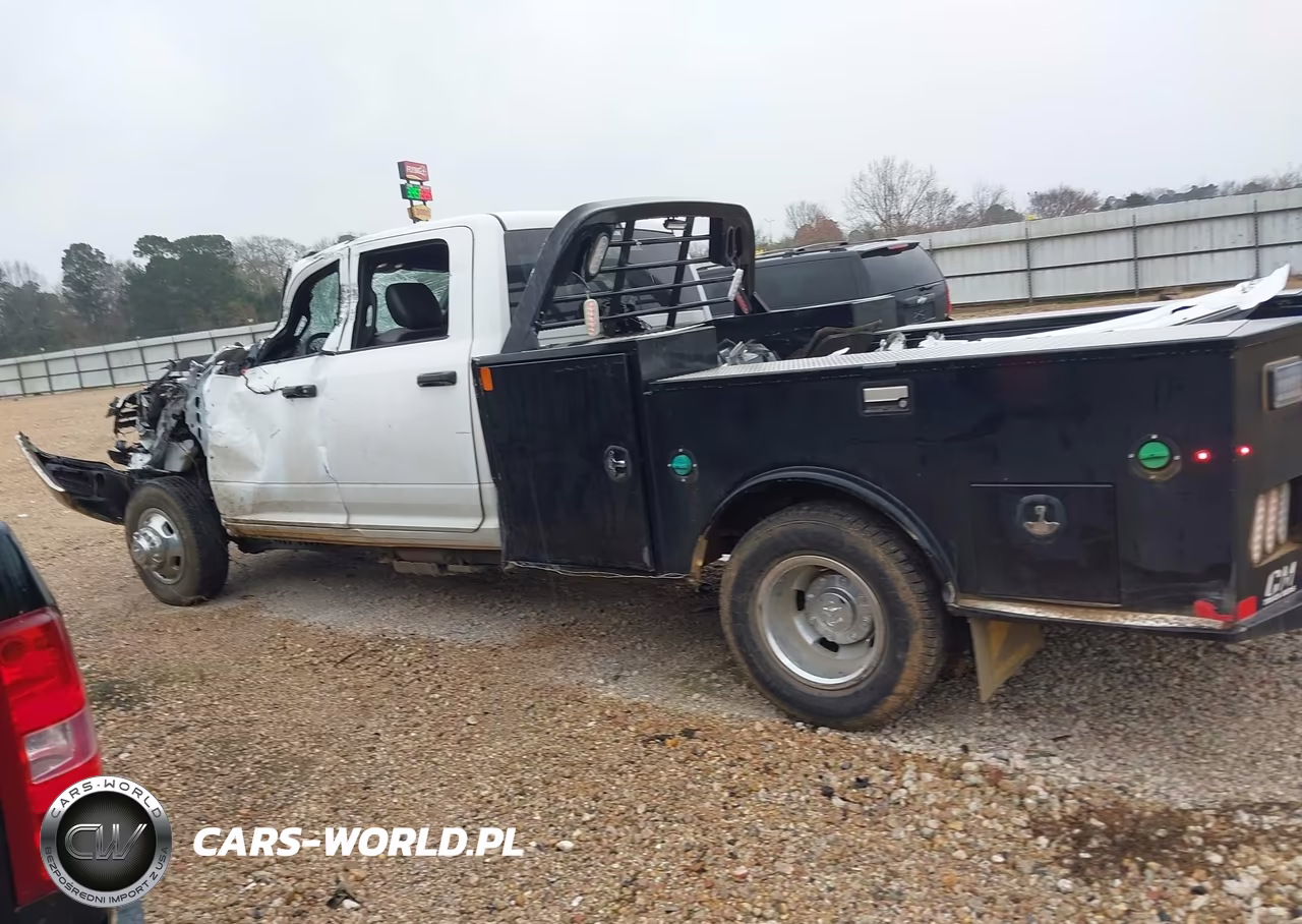 2024 Ram 3500 Chassis Tradesman-Slt-Laramie-Limited VIN:3C7WRTCL8RG156869 - 17