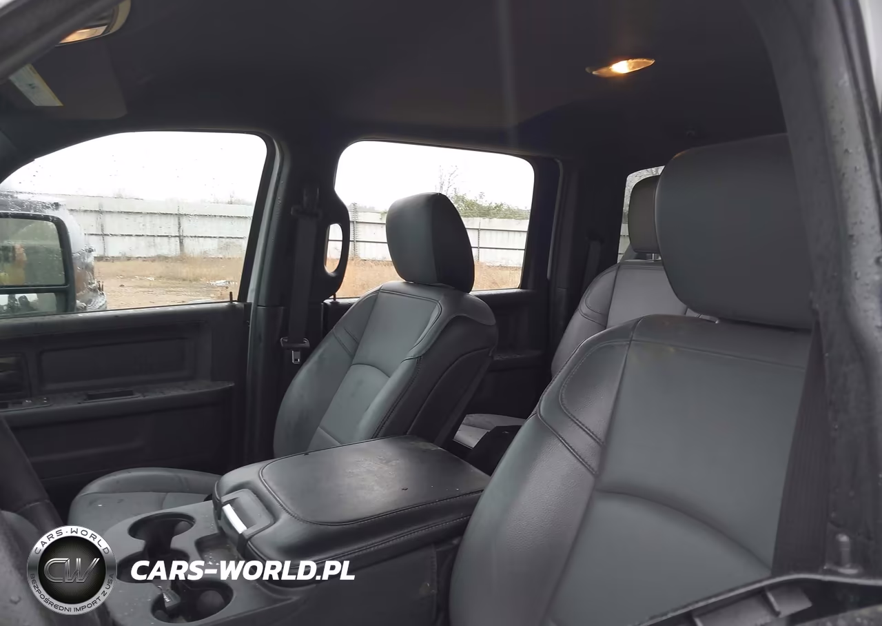 2024 Ram 3500 Chassis Tradesman-Slt-Laramie-Limited VIN:3C7WRTCL8RG156869 - 6