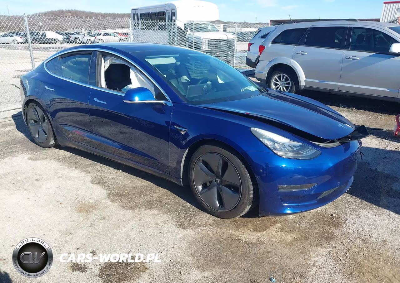2019 Tesla Model 3 Long Range-Performance – zdjęcie 1 z 17