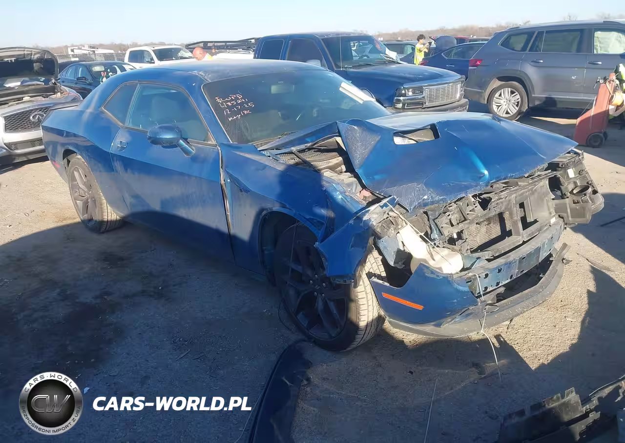 2021 Dodge Challenger Sxt