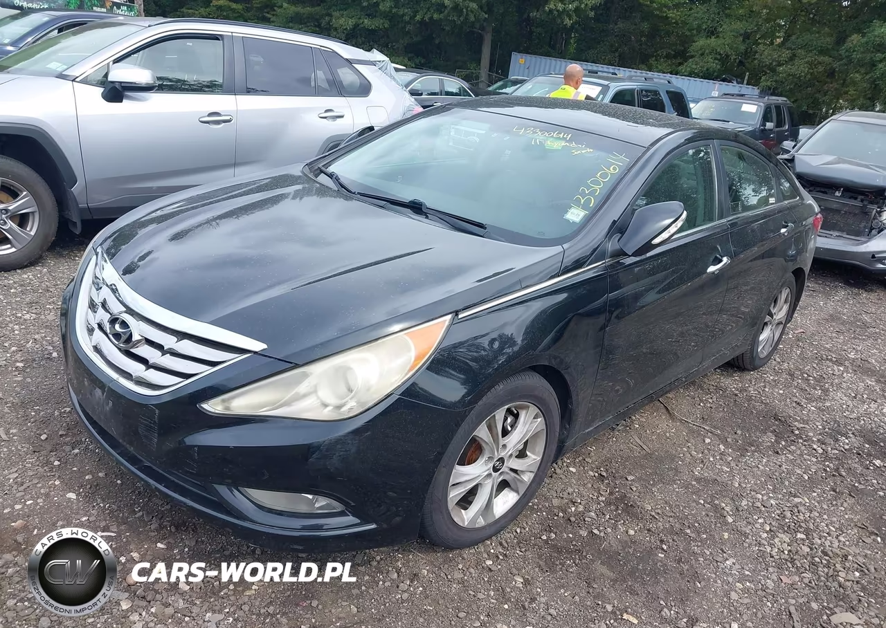 2011 Hyundai Sonata Limited 2.0T VIN:5NPEC4AB9BH300999 - 2