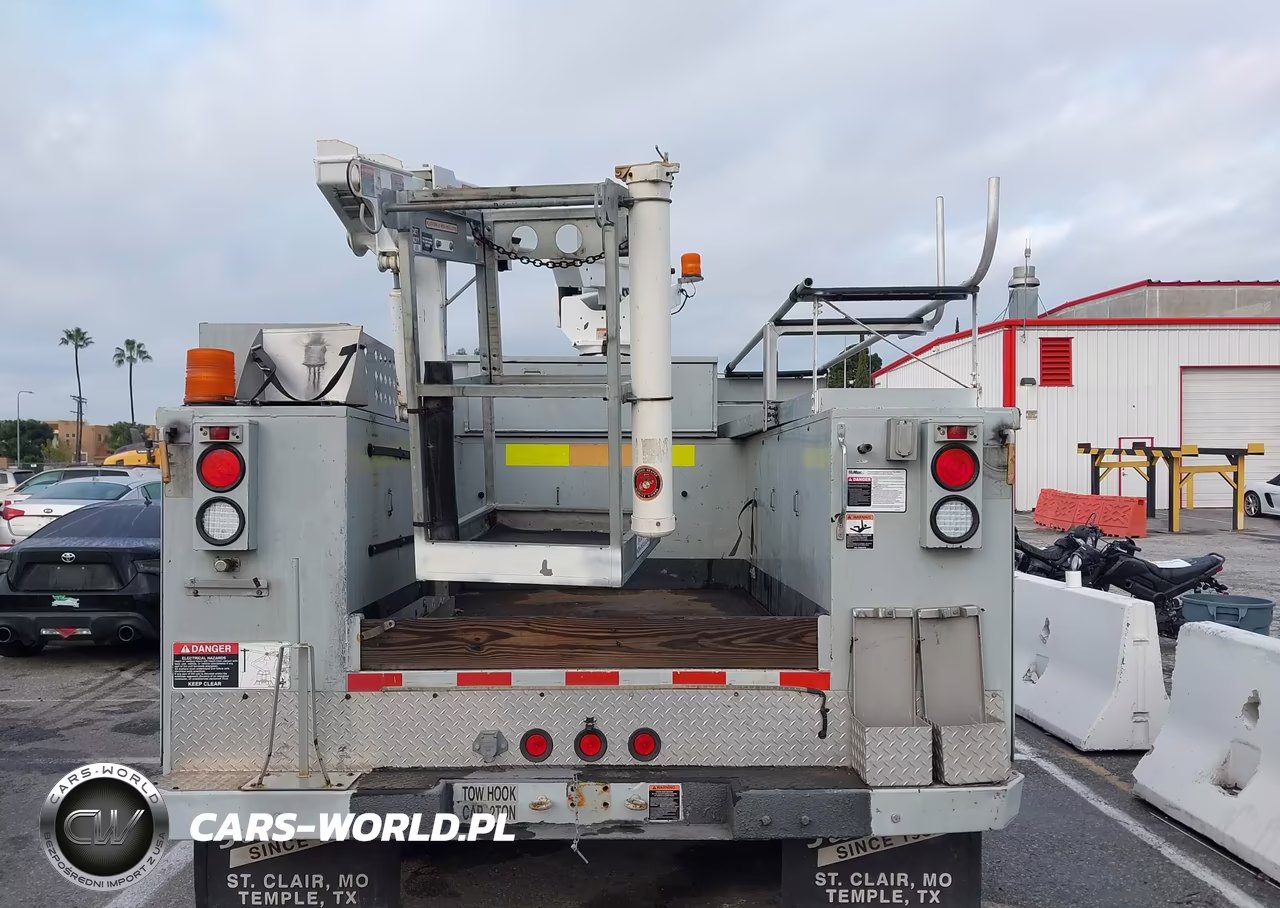 2008 Ford F-450 Chassis Xl-Xlt VIN:1FD4F46YX8EA84343 - 15