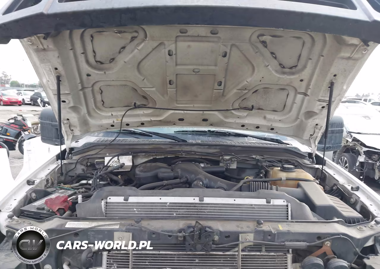 2008 Ford F-450 Chassis Xl-Xlt VIN:1FD4F46YX8EA84343 - 9