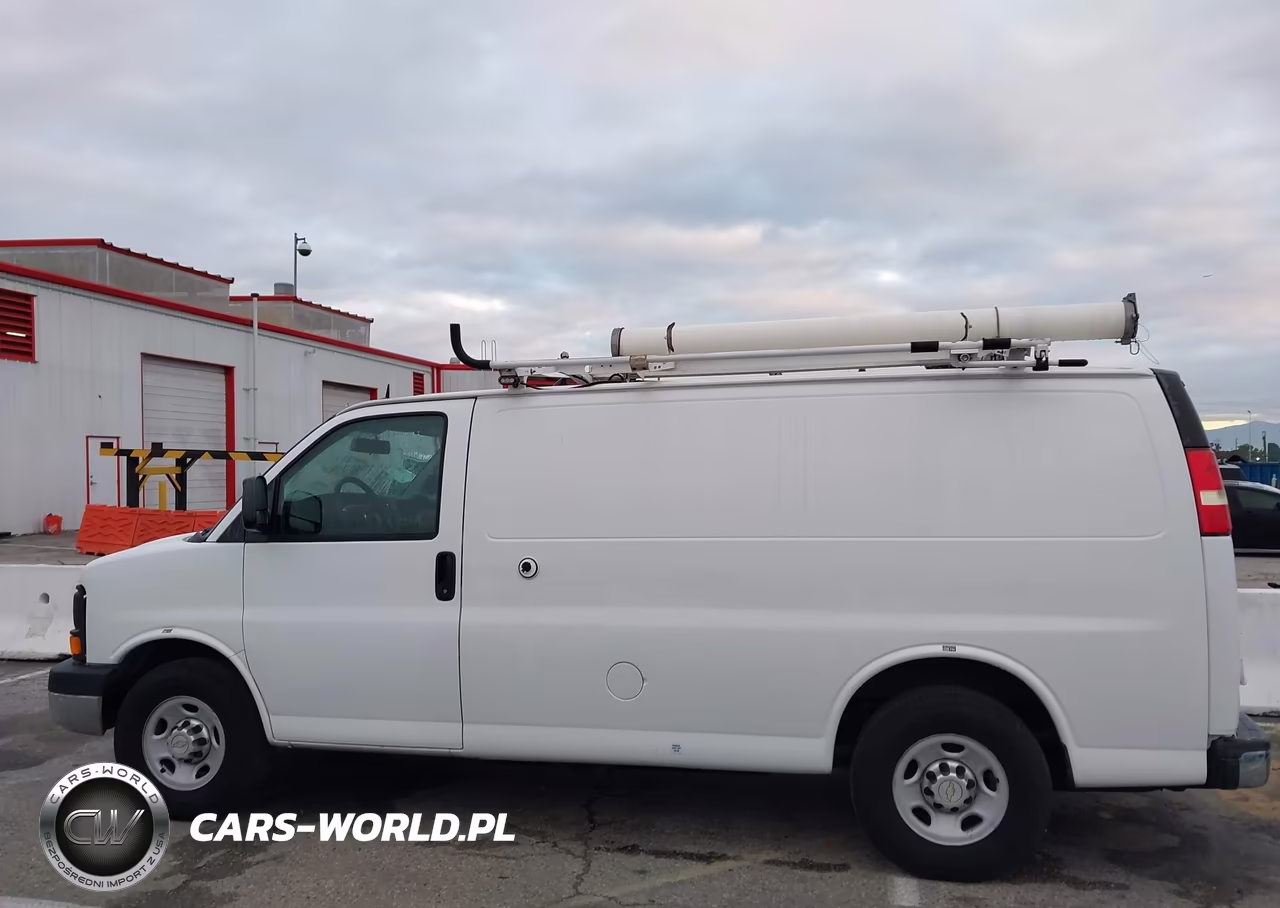 2014 Chevrolet Express 2500 Work Van VIN:1GCWGFCB2E1136654 - 14