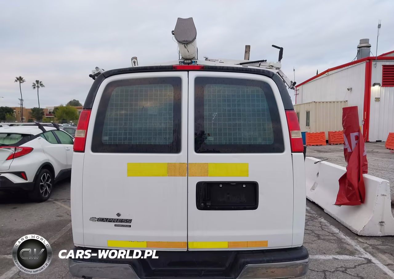 2014 Chevrolet Express 2500 Work Van VIN:1GCWGFCB2E1136654 - 16