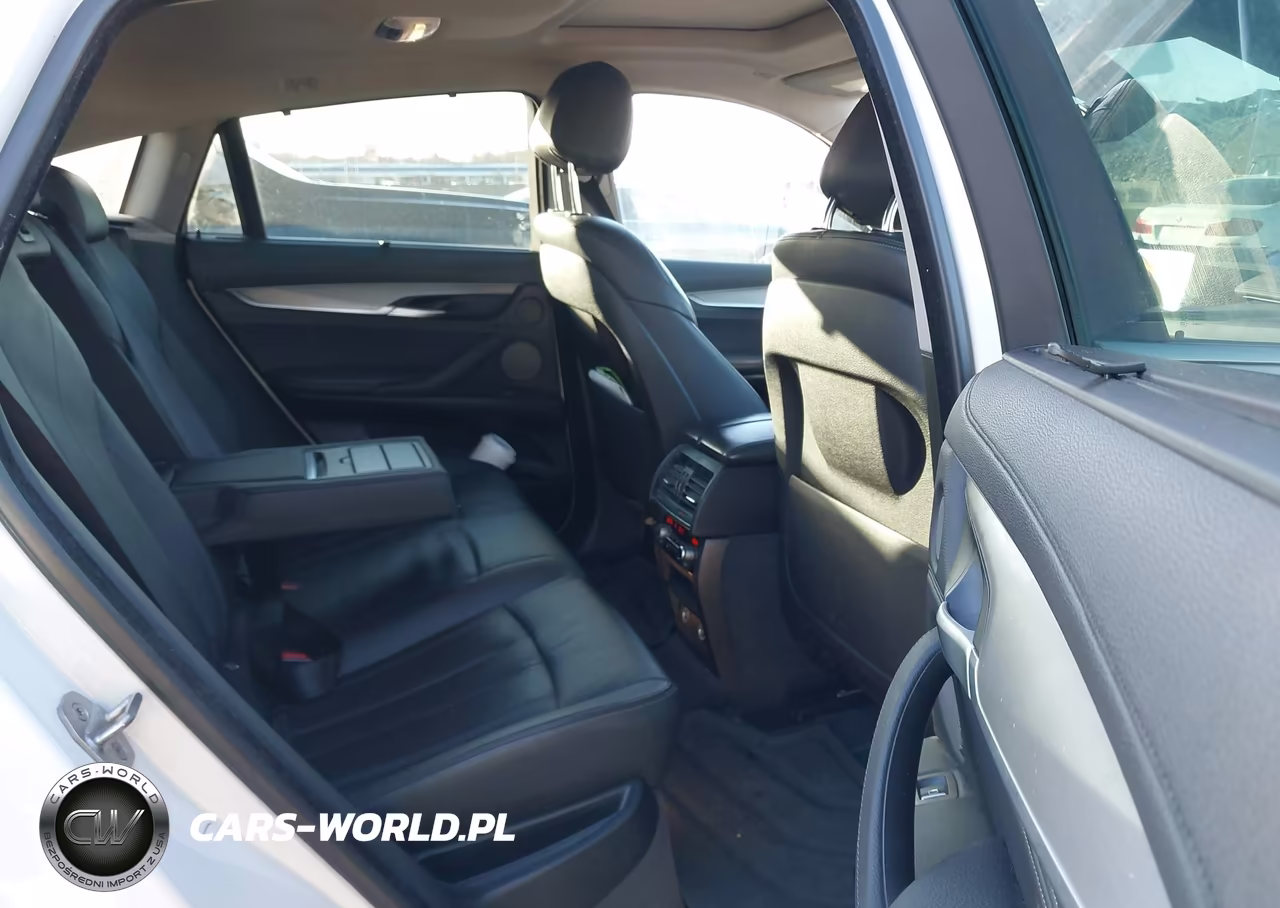 2018 BMW X6 xDrive35I VIN:5UXKU2C55J0X50977 - 8