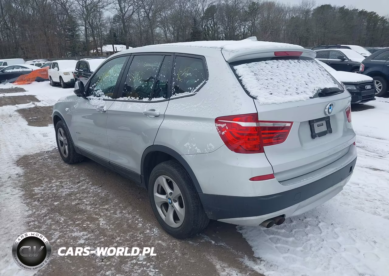 2011 BMW X3 xDrive28I VIN:5UXWX5C50BL715497 - 3