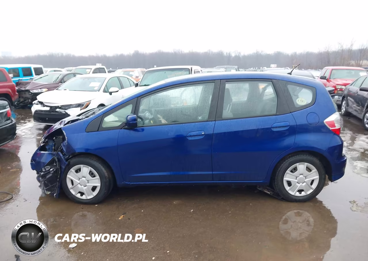 2013 Honda Fit VIN:JHMGE8H34DC000048 - 14