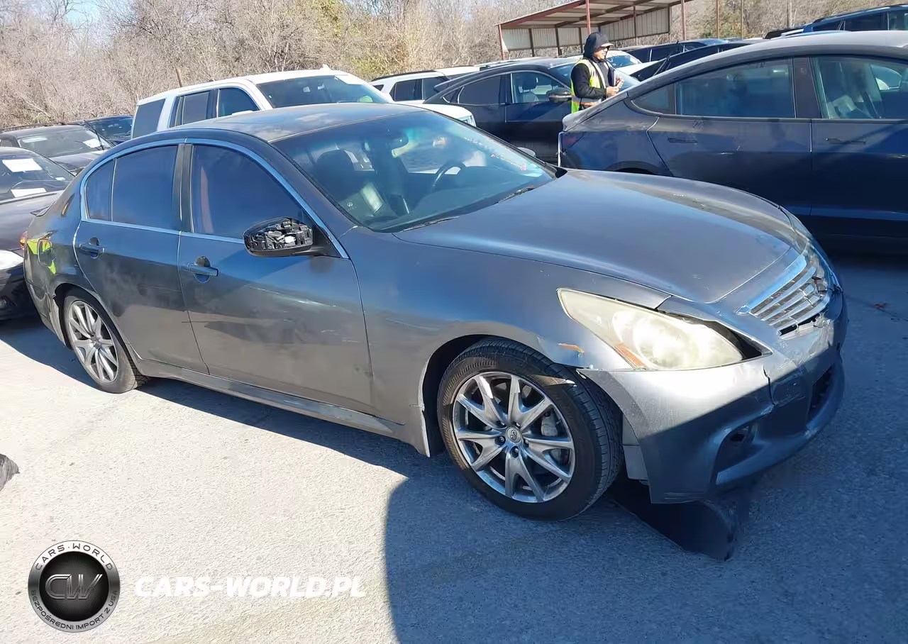 2013 Infiniti G37 Journey