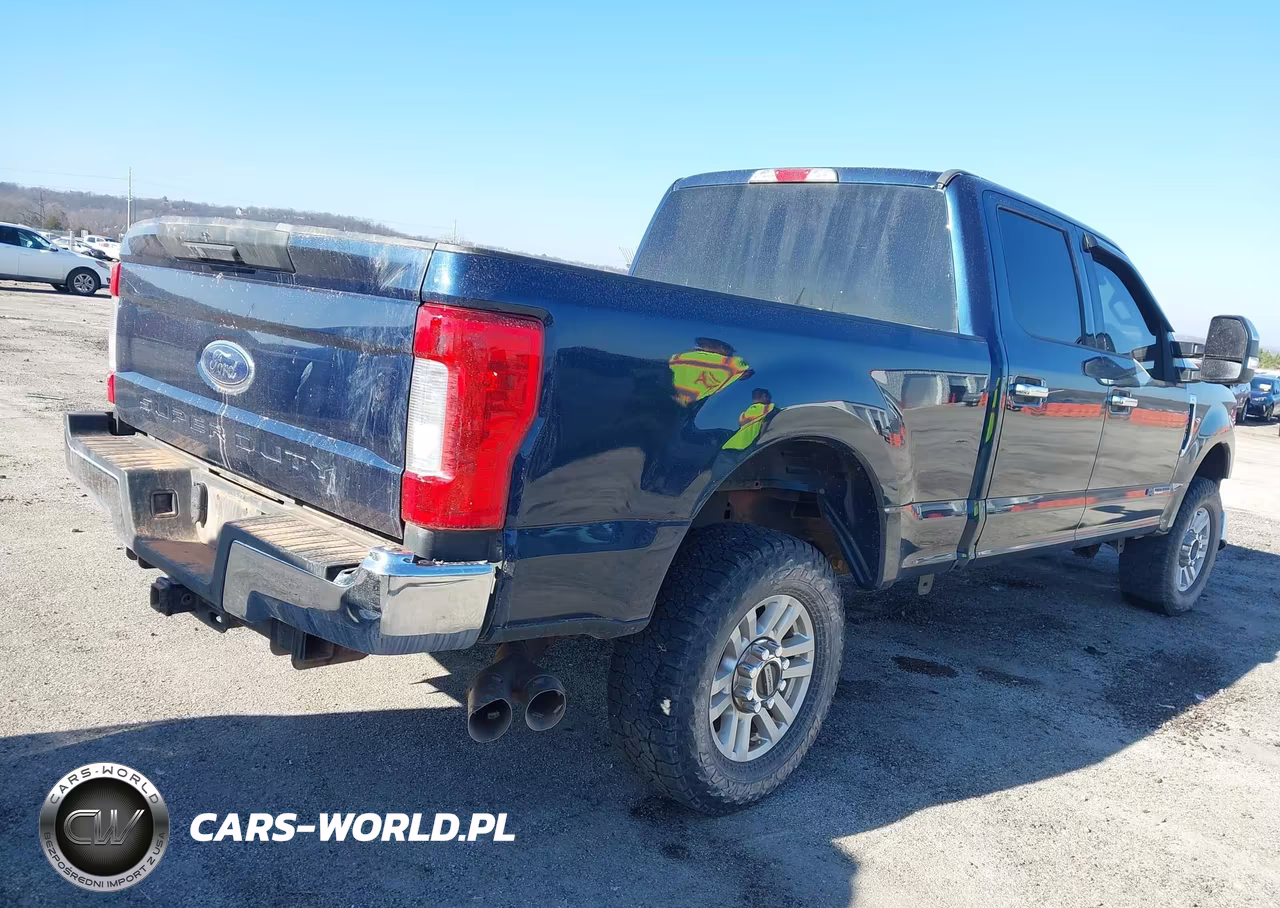 2019 Ford F-250 Xlt VIN:1FT7W2BT1KEC40924 - 4