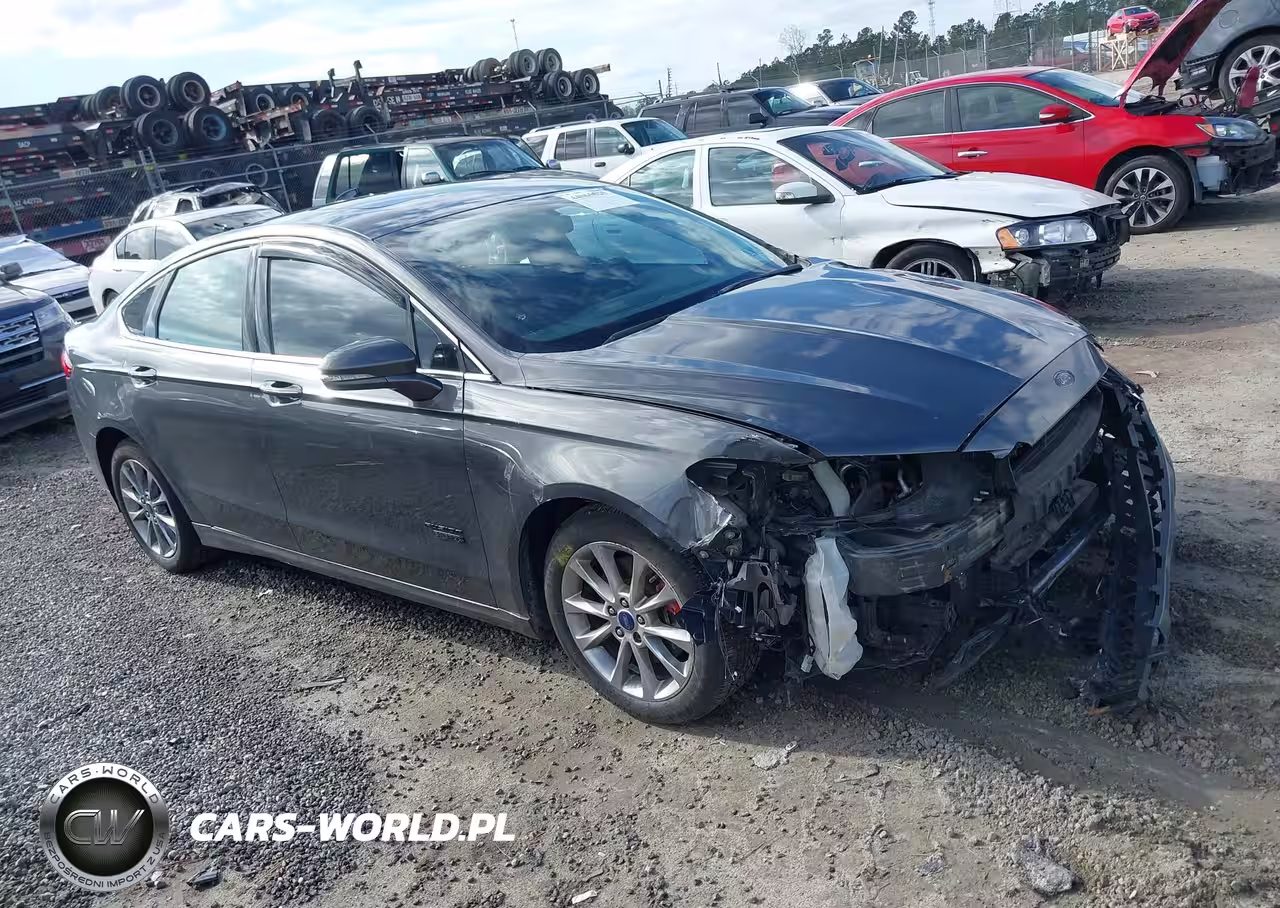 2017 Ford Fusion Energi Se Luxury