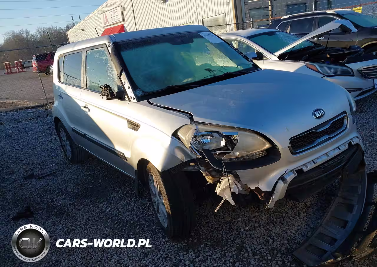 2013 Kia Soul +
