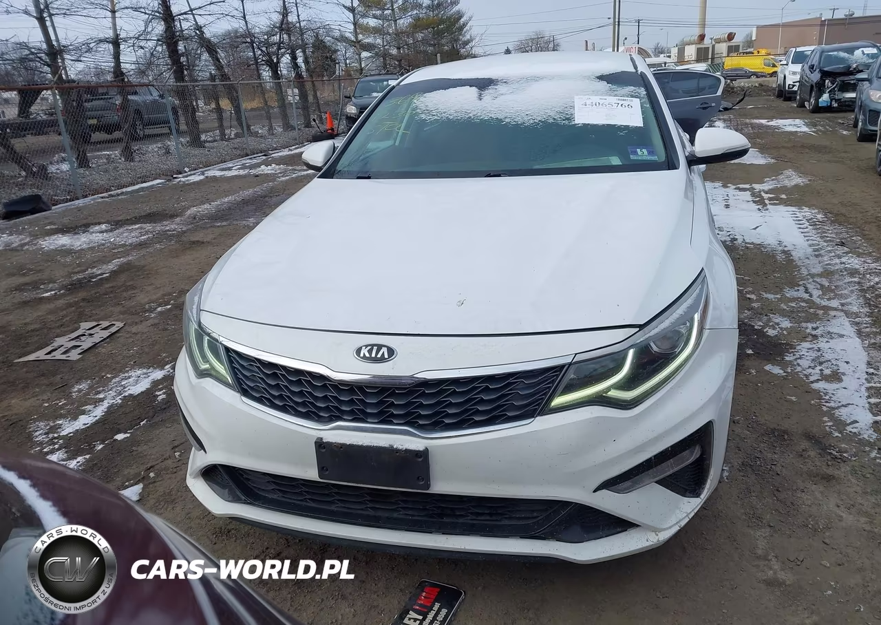 2019 Kia Optima Lx VIN:5XXGT4L33KG343289 - 12