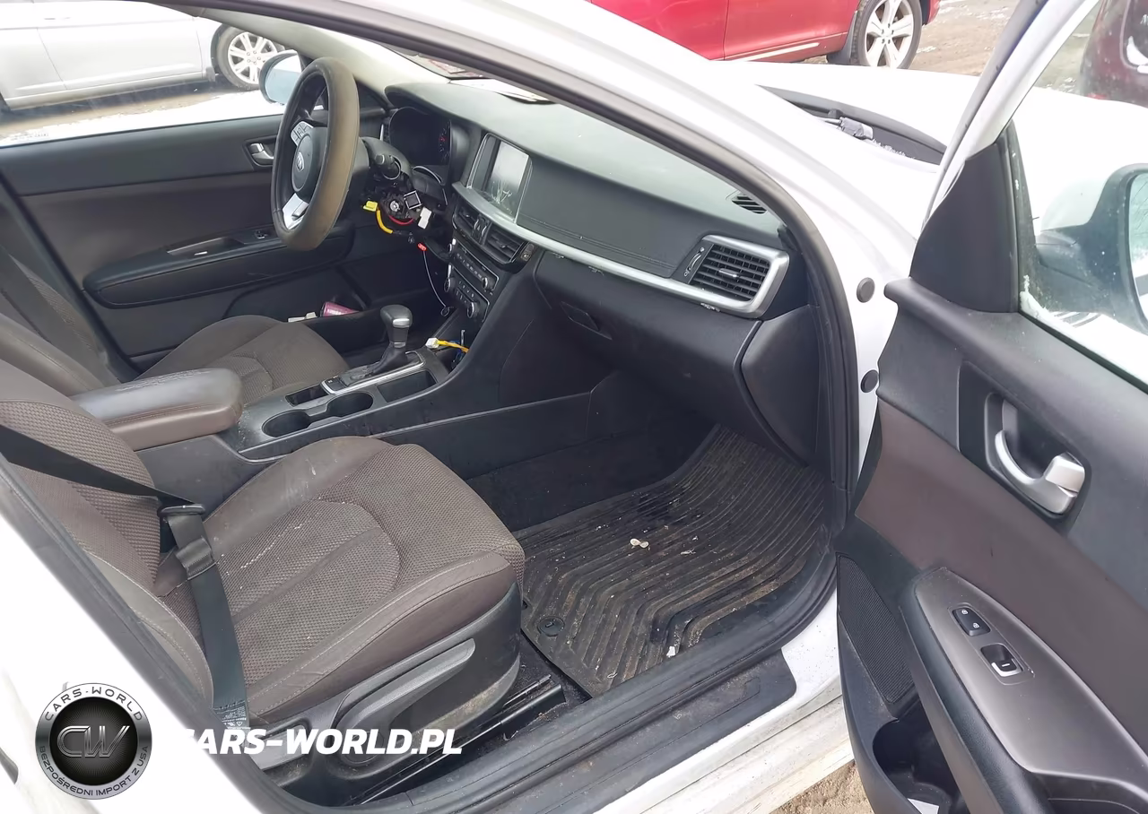 2019 Kia Optima Lx VIN:5XXGT4L33KG343289 - 5
