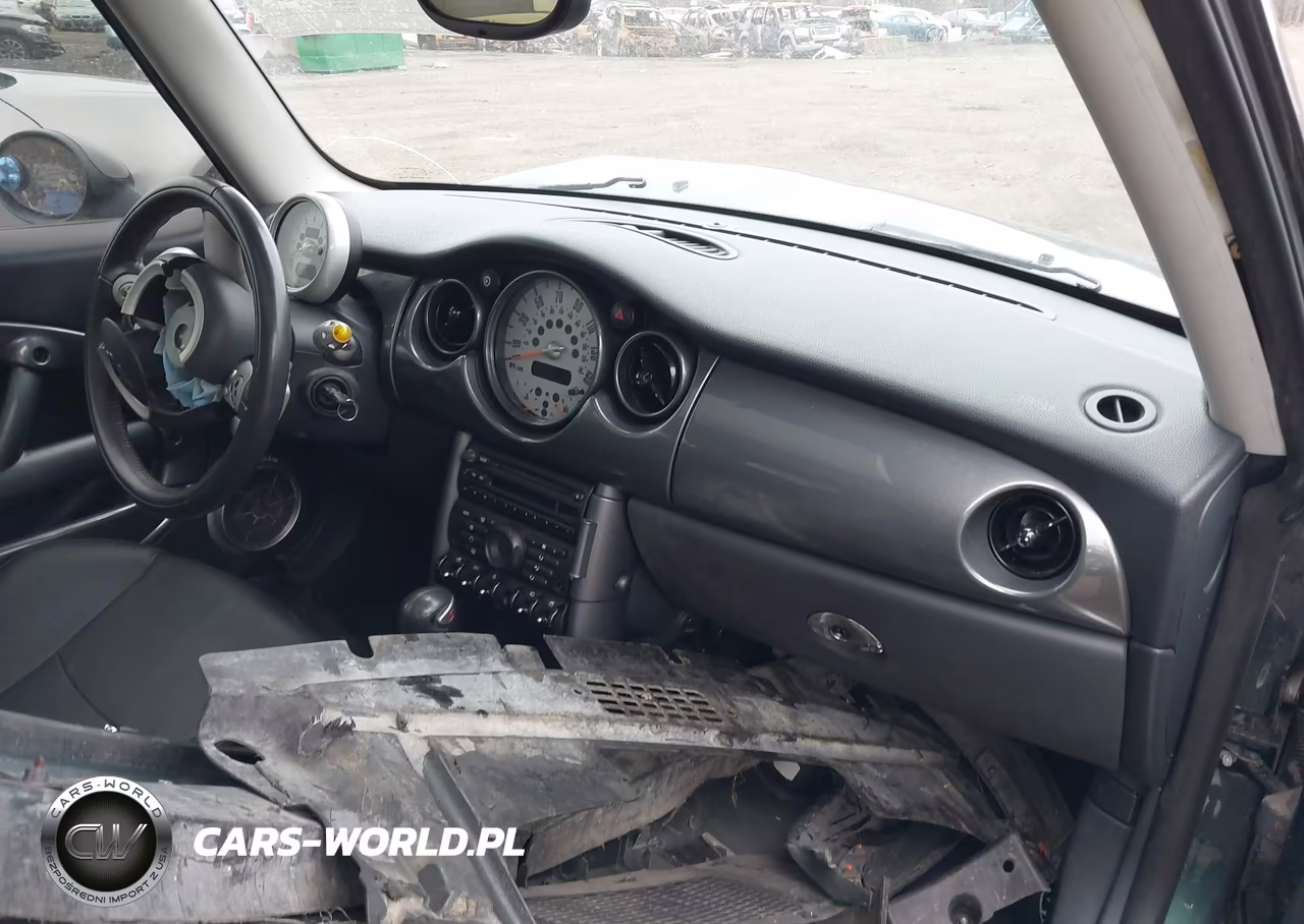 2006 Mini Cooper S VIN:WMWRE33546TJ36928 - 5