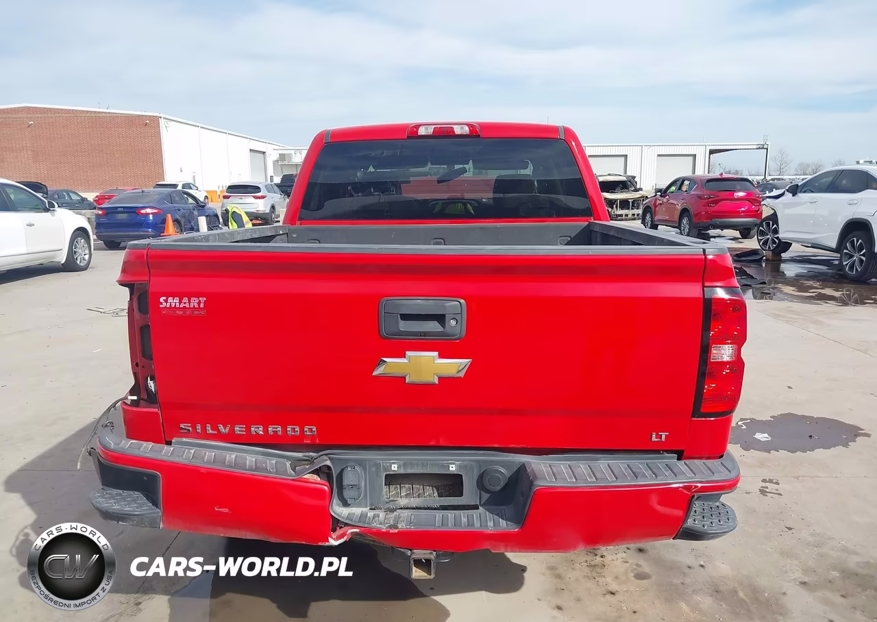 2018 Chevrolet Silverado 1500 2Lt VIN:3GCUKREC9JG634830 - 17